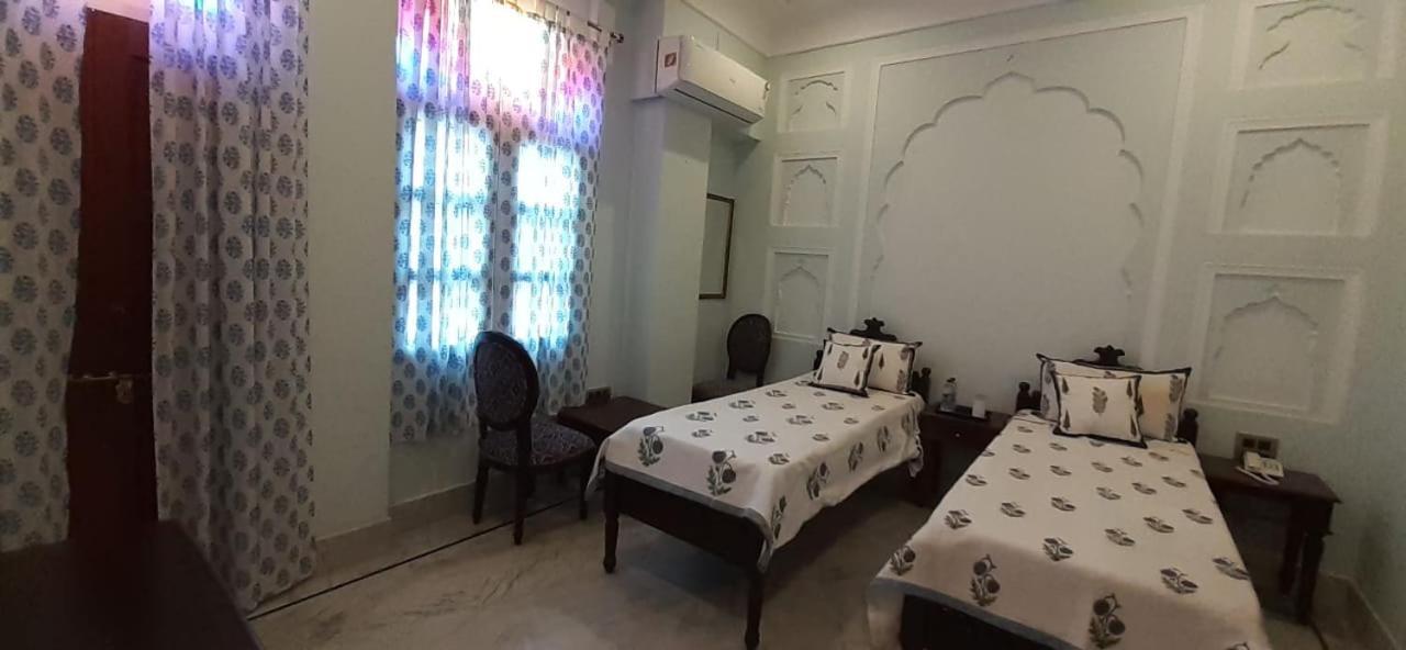 Raj Rajeshwari Haveli Hotel Jaipur Quarto foto