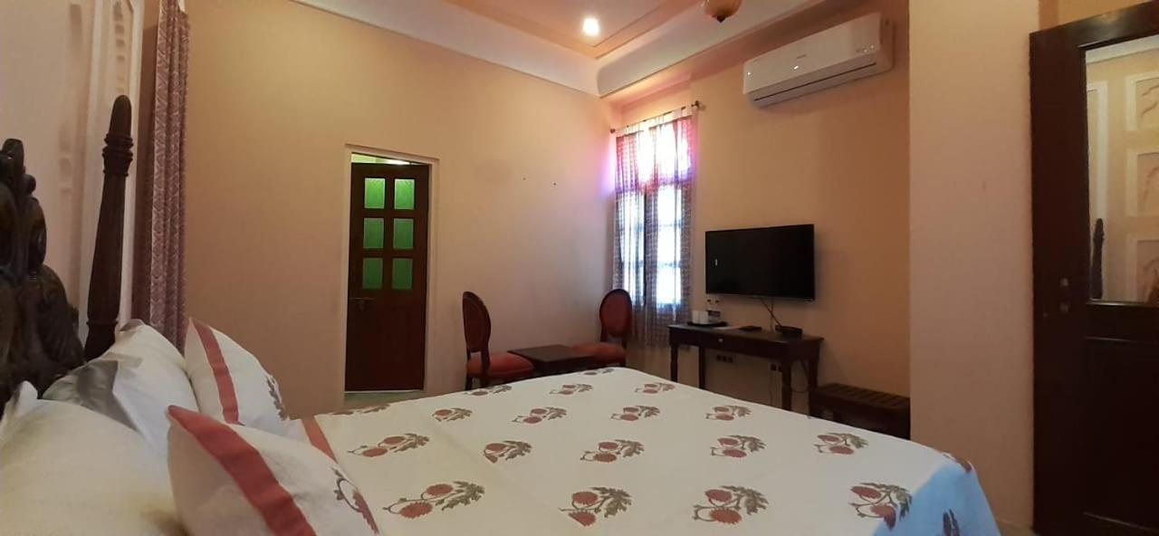 Raj Rajeshwari Haveli Hotel Jaipur Quarto foto